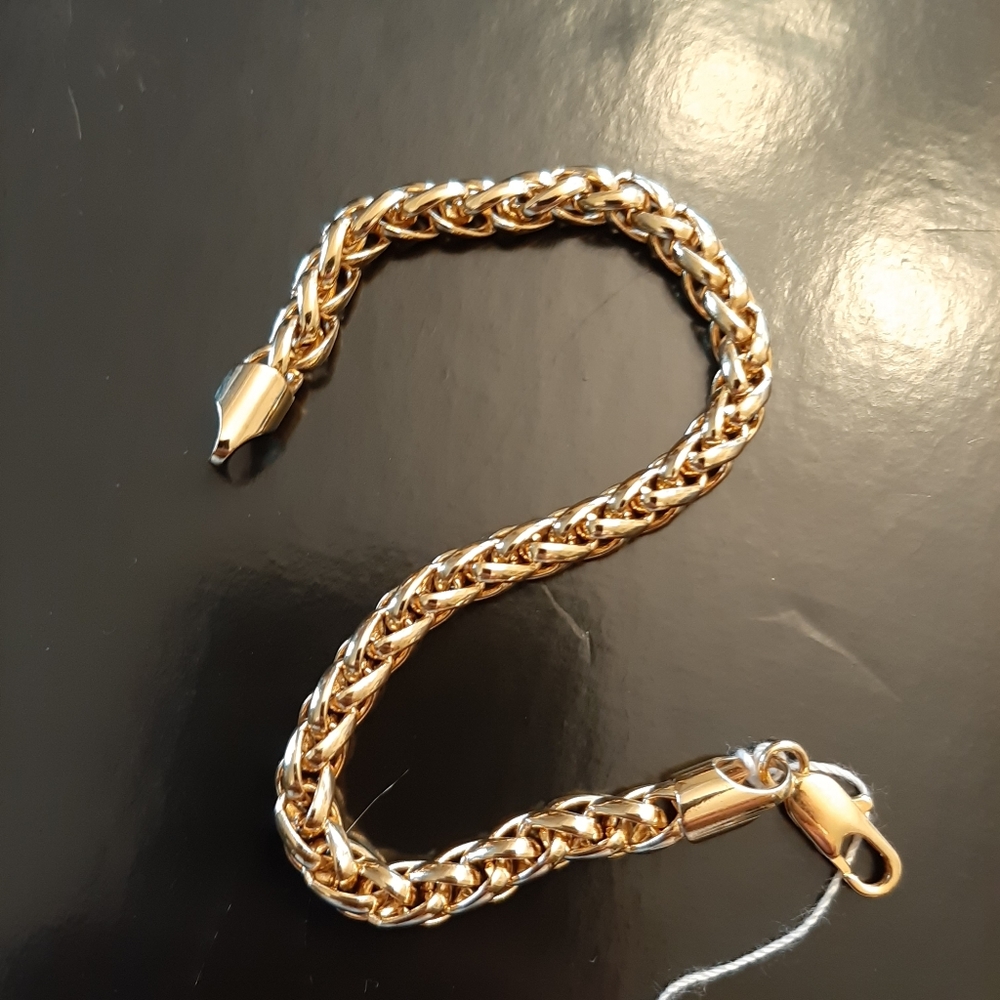 Ladies Jewelry - Picture 3 of 8